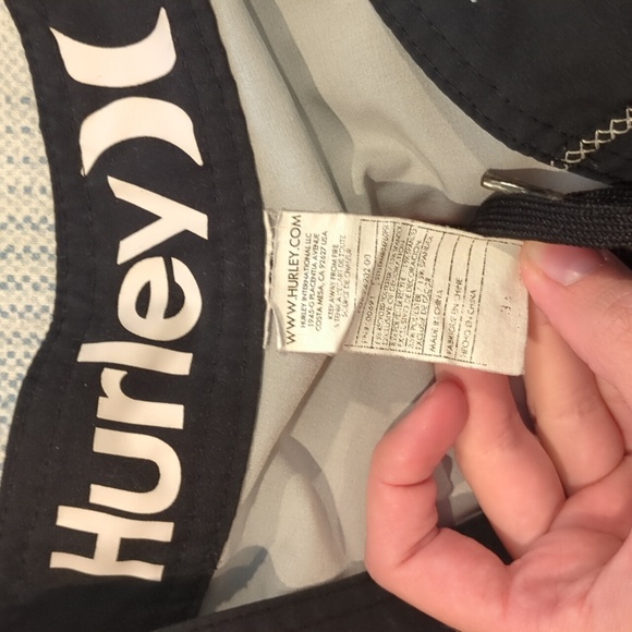 Hurley Phantom board shorts - Picture 2 of 5